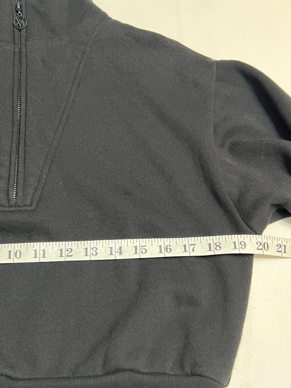 Victoria's Secret Black Sherpa Collar Half Zip Cropped Sweatshirt S Fleece Cozy - Picture 8 of 9